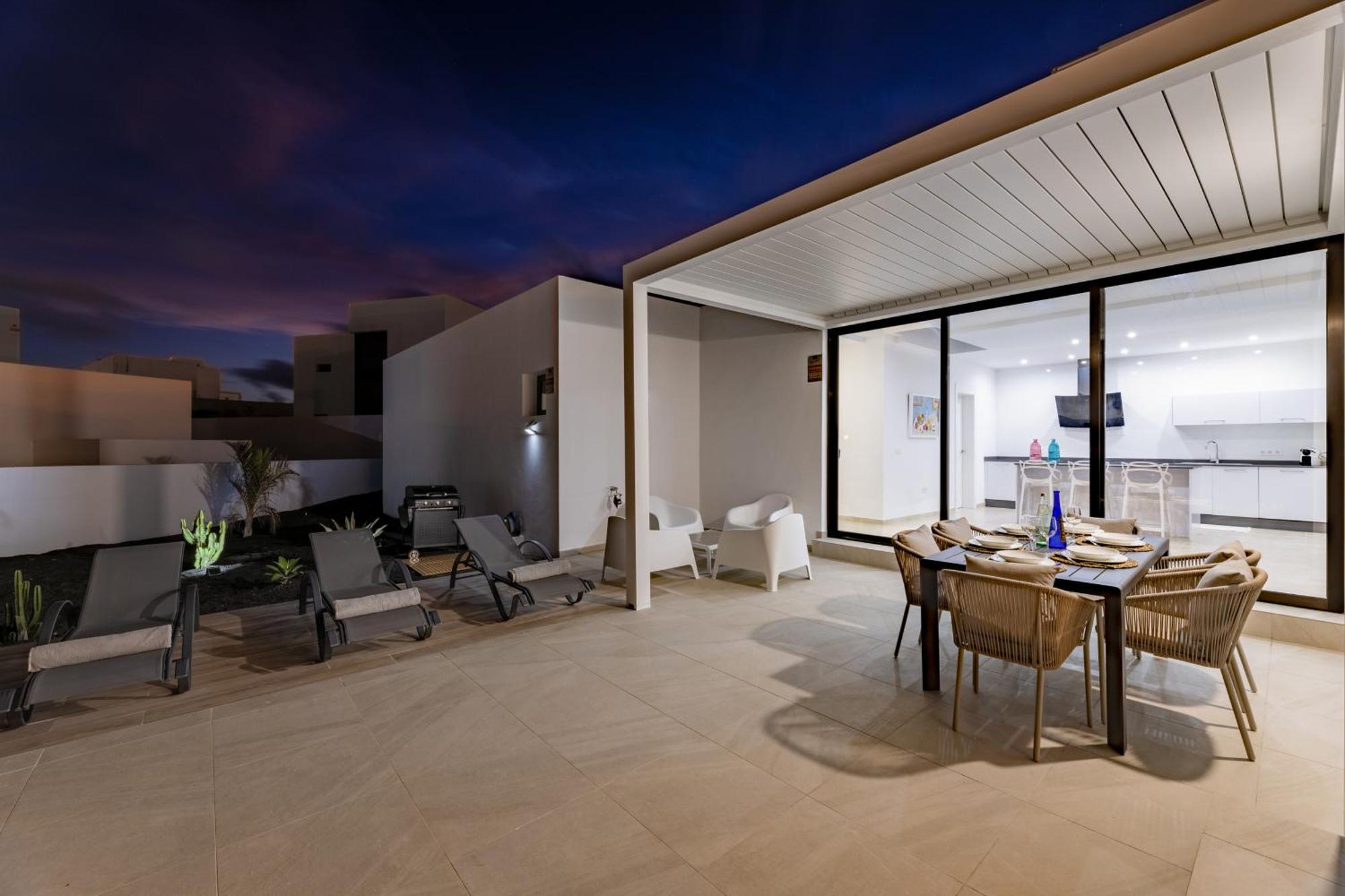 Casahost Fontaine Bleue Villa Tías Εξωτερικό φωτογραφία